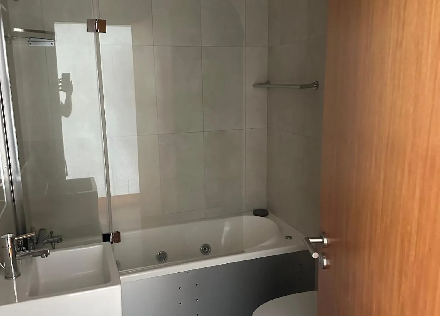 Nice And Modern Flat Near Airport Santa Cruz  Apartament Santa Cruz (Madeira)